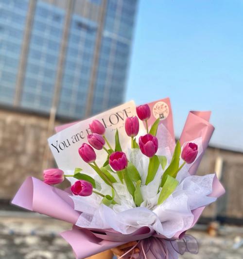 郁金香花语（以郁金香为礼物的含义和象征）