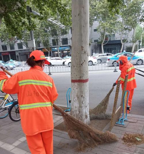 花的无私奉献（美丽花朵背后的奉献精神）