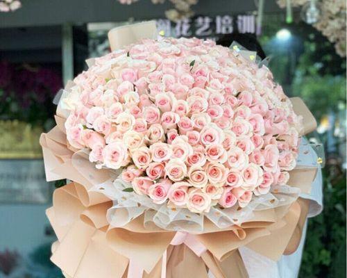 粉佳人玫瑰代表什么？粉佳人玫瑰的花语是什么？