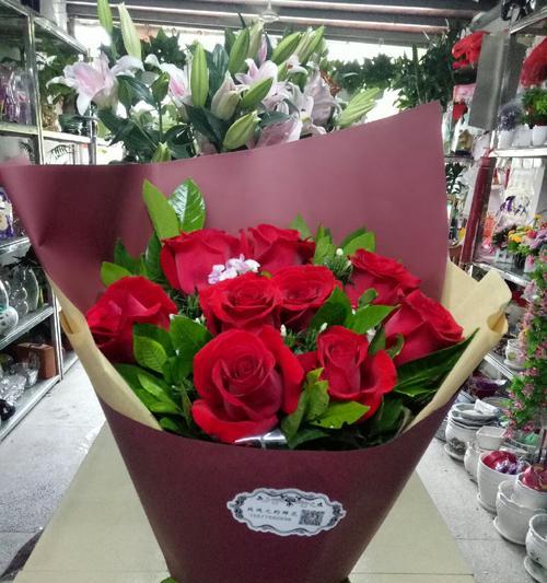 红玫瑰花语是什么？如何正确表达爱意？