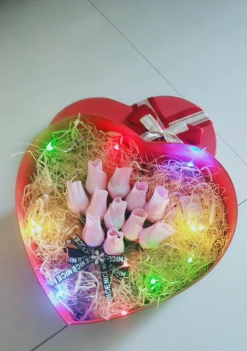 红牛棒棒糖礼盒的花语是什么？它传递了怎样的情感？