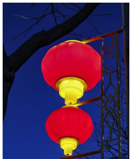 灯笼在花语中代表什么？灯笼的象征意义是什么？