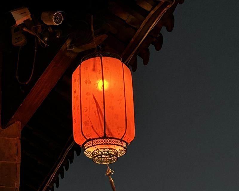 灯笼在花语中代表什么？灯笼的象征意义是什么？