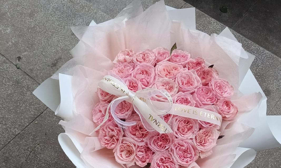 圣诞礼物花语是什么？如何选择合适的花作为圣诞礼物？