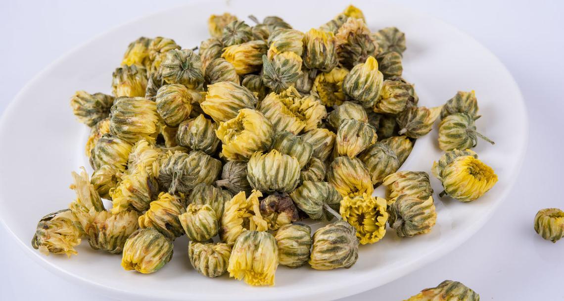 干菊花的花语有哪些？它在传统习俗中扮演什么角色？
