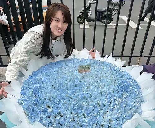 送师傅什么寓意的花好？如何选择寓意吉祥的花卉？