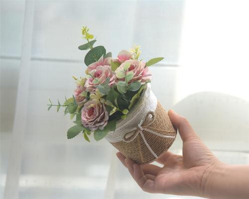 花小摆件的寓意是什么意思？如何挑选寓意吉祥的花小摆件？