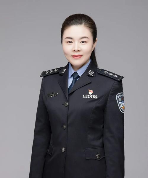 警花祝福花语是什么？如何正确解读警花的花语含义？
