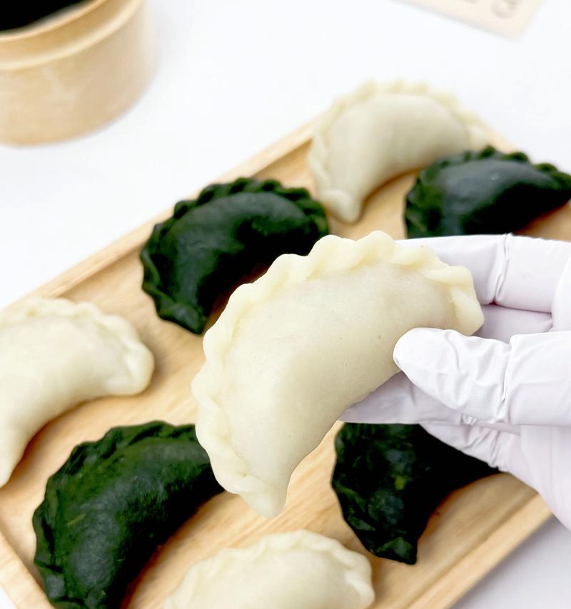 自制艾草果子肥料的方法是什么？