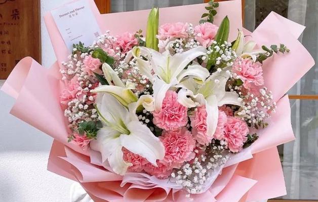 粉色康乃馨的花语是什么？粉色康乃馨寓意健康和爱？