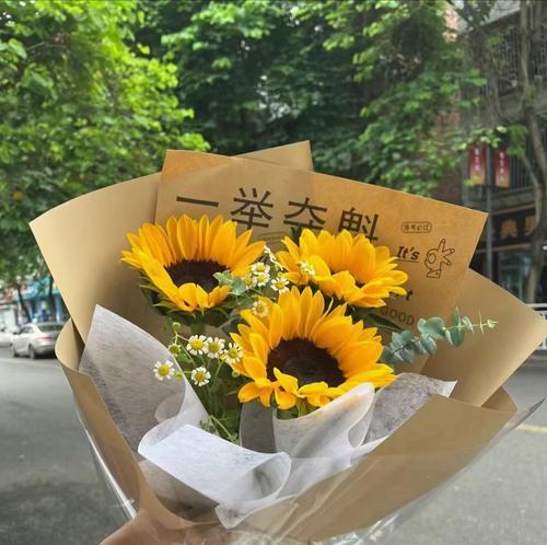 回门时手捧花的寓意是什么？