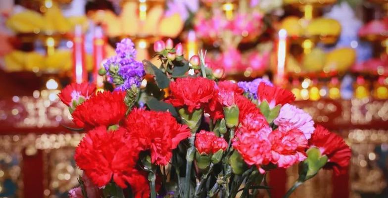 佛前供花的寓意是什么？它象征着什么？