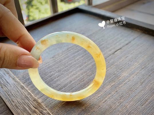 桂花糕的寓意是什么？为什么人们喜欢用它来庆祝？