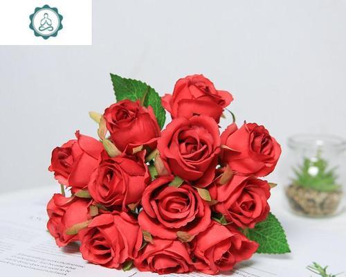 红色假花寓意何在？选择时应注意什么？