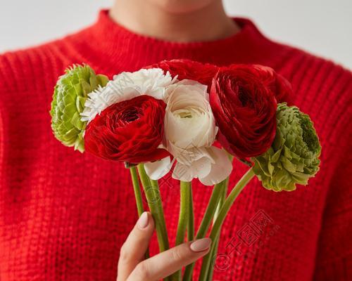 红色花绑头发的寓意是什么？红色花绑头发代表什么？