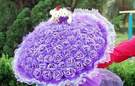 高贵紫色的花有哪些？紫色花象征什么？