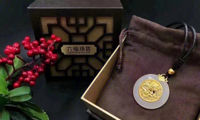 花窗通常象征着什么吉祥意义？