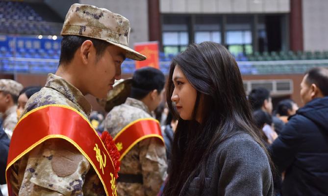 送老兵手捧花有什么寓意？老兵收到花束的意义是什么？