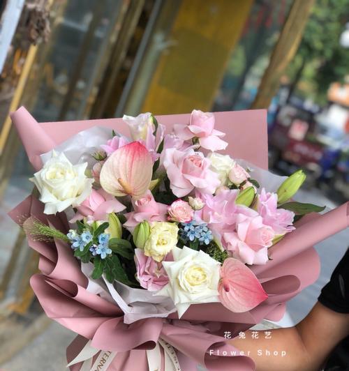 十三朵粉色百合花代表什么？百合花的寓意有哪些？