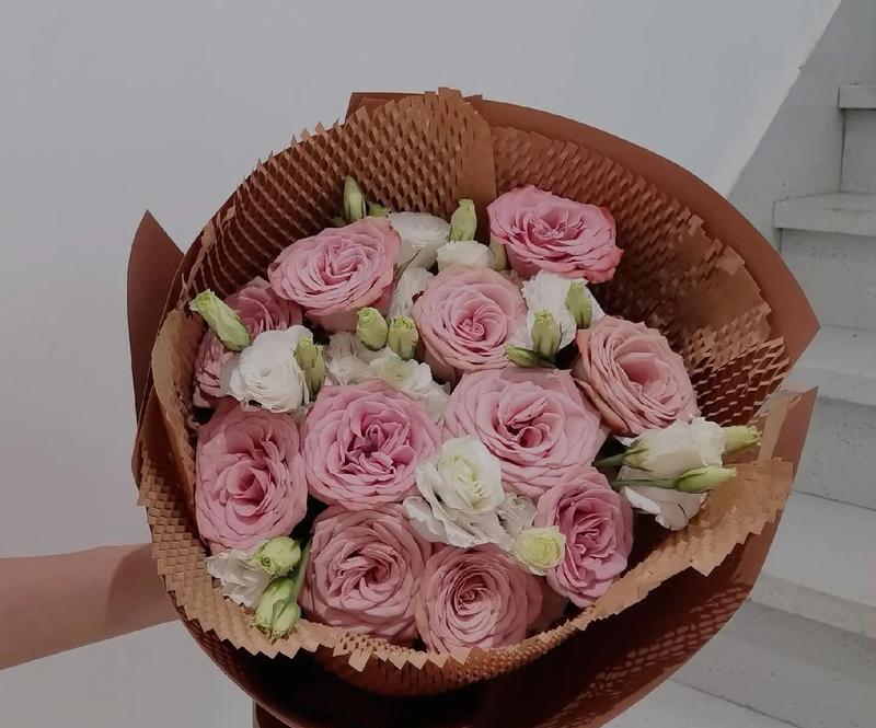 暖色系花语937代表什么？