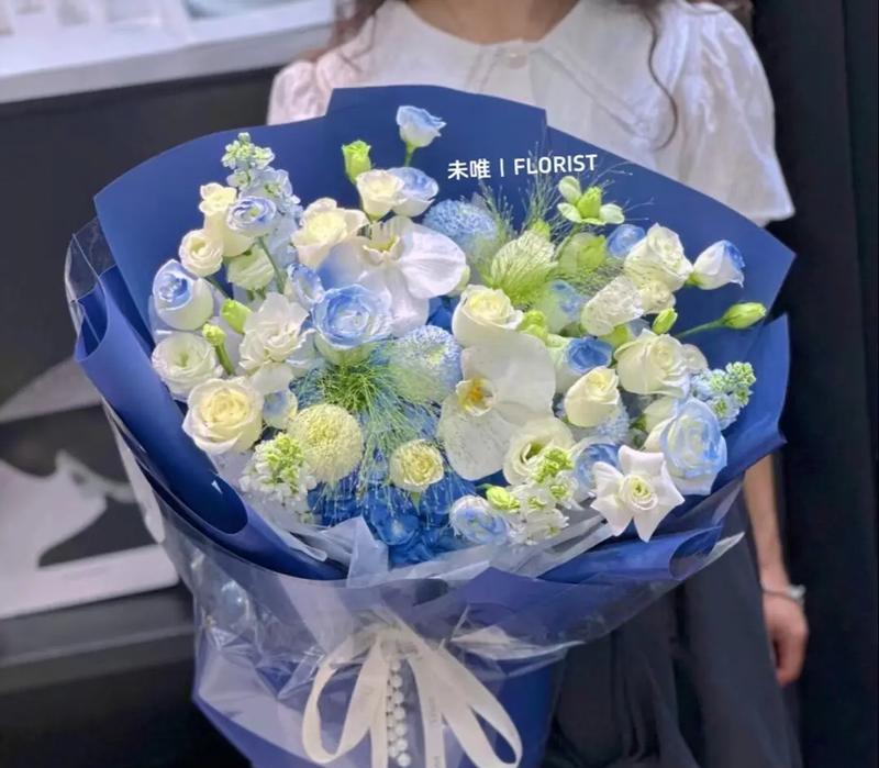 婚宴餐巾花有什么意义？情人节餐巾花的寓意是什么？