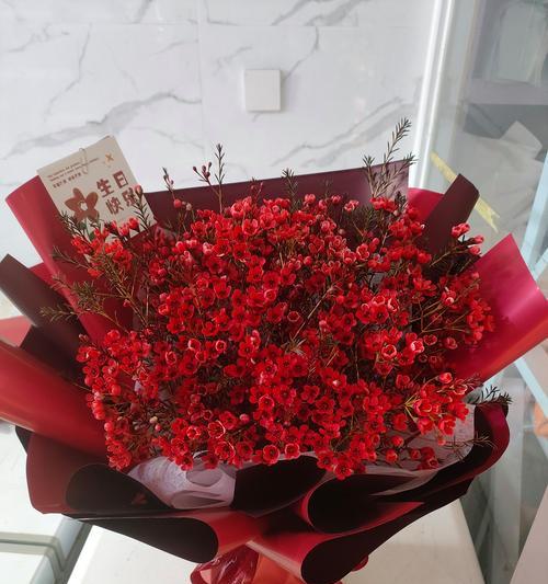 哪种花象征着祝愿别人幸福？