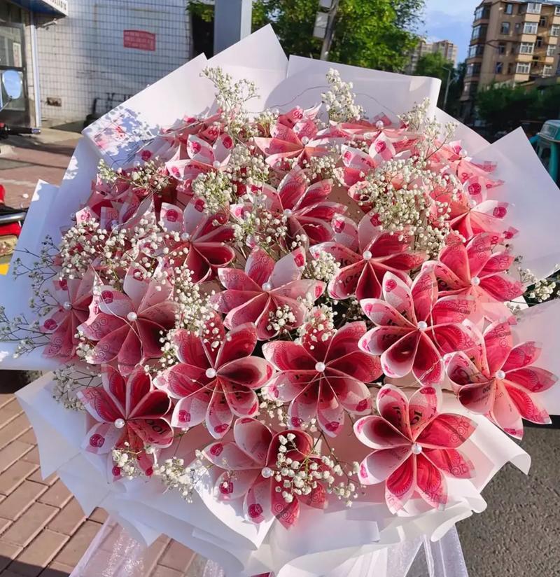 七夕情人节应该送什么花？这些花的花语是什么？