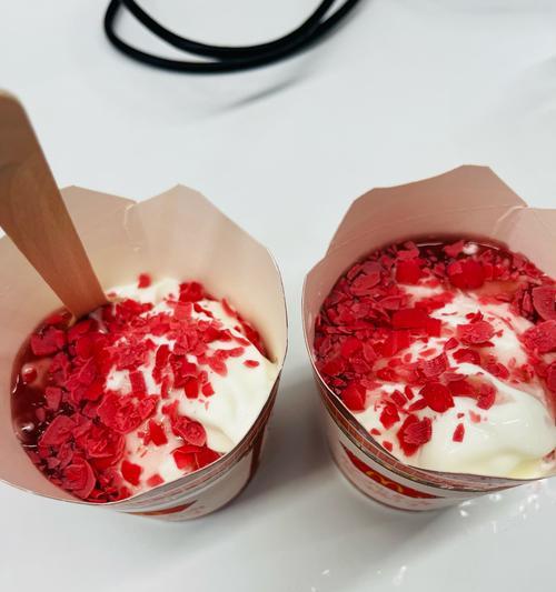 情人节玫瑰花杯的寓意是什么？