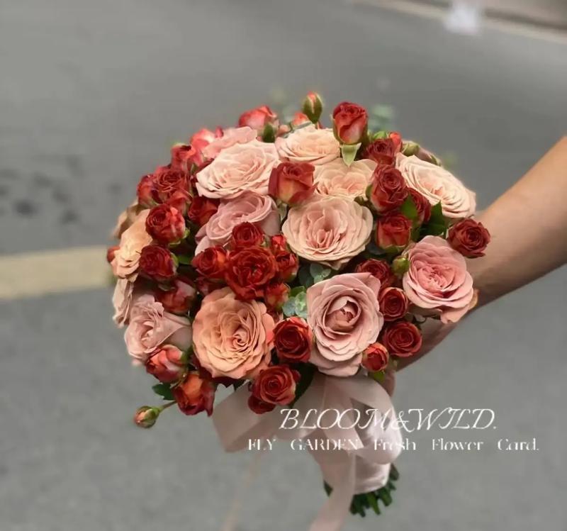骷髅头手捧花的寓意是什么？它象征着什么？