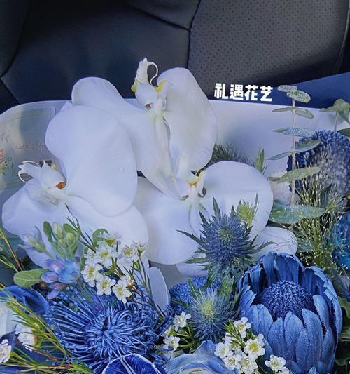 婚礼蓝色花的意义是什么？蓝色花卉在婚礼布置中的作用？