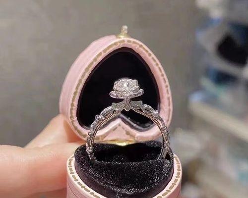 手捧花和戒指的寓意是什么？它们在婚礼中代表什么意义？