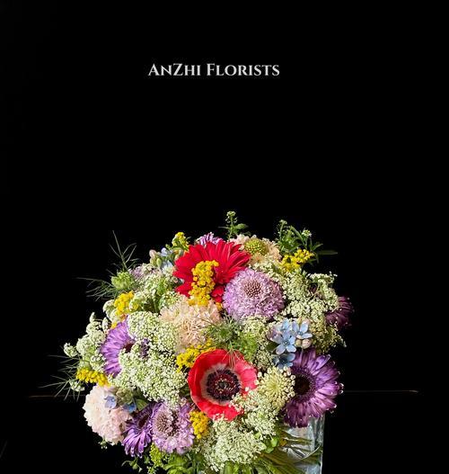 14朵手捧花代表什么？这种花的寓意是什么？