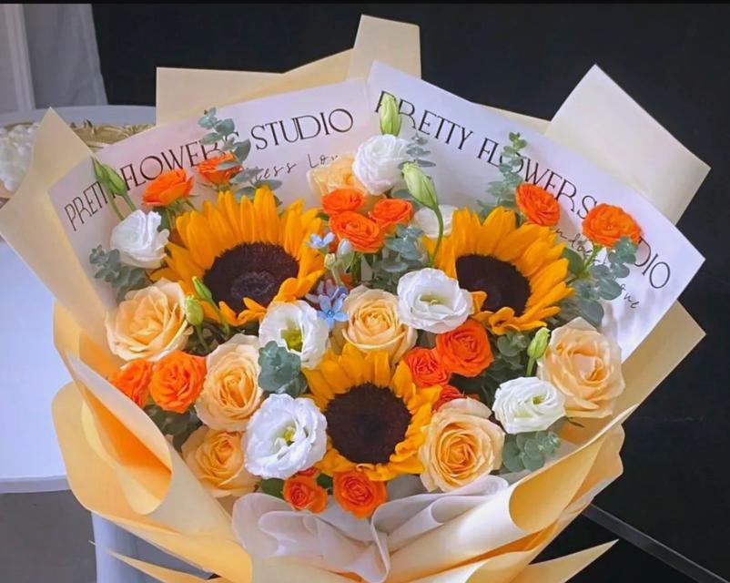 哪种花象征着平安与健康？如何通过花语传递祝福？