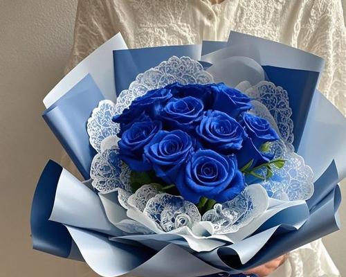 蓝色玫瑰花颜色代表什么？蓝色玫瑰花的特殊含义是什么？