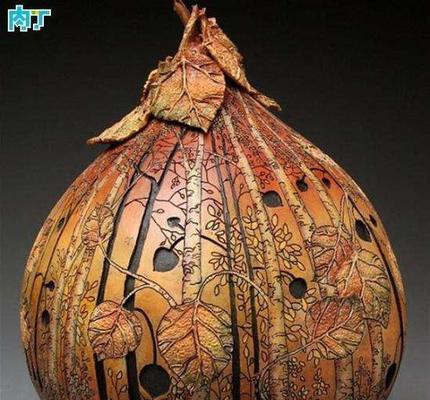 屋脊上雕刻的如意花代表什么？