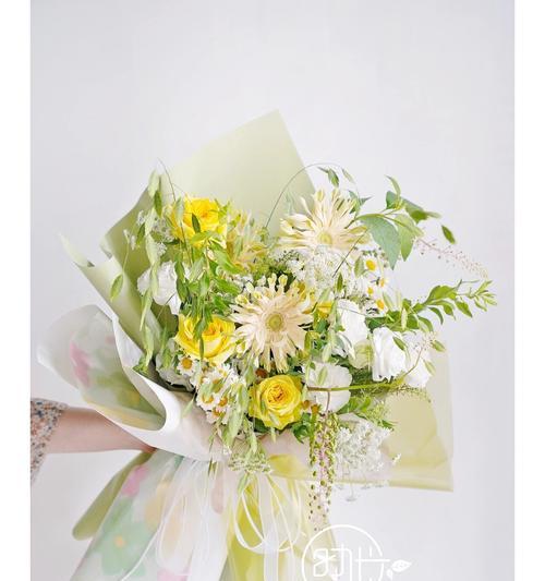 不同颜色组合的花束有何特别寓意？