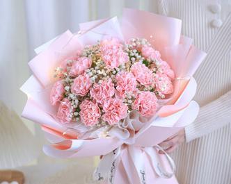 白色和粉色手捧花的花语是什么？手捧花颜色的象征意义？