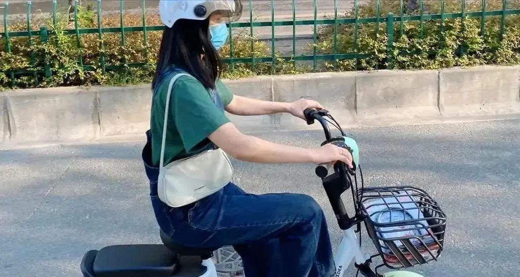 脚蹬子没了，25km/h不变！9月1日起，电动车新国标有“3大好处”